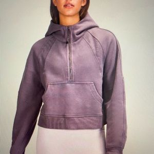 Lululemon Dusky Lavender Scuba half zip